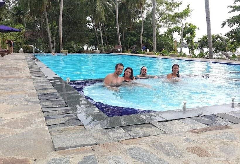 호텔 Riviera Resort