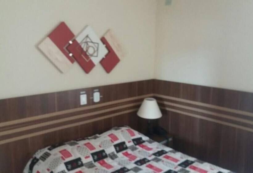 בית מלון כפרי San Marino