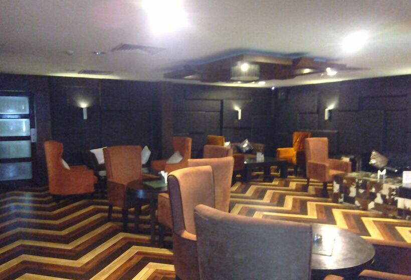 Hotel Saurabh Candy By Peppermint