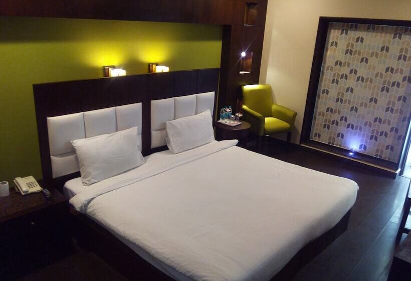 Hotel Saurabh Candy By Peppermint