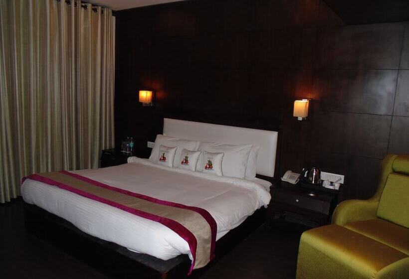 Hotel Saurabh Candy By Peppermint