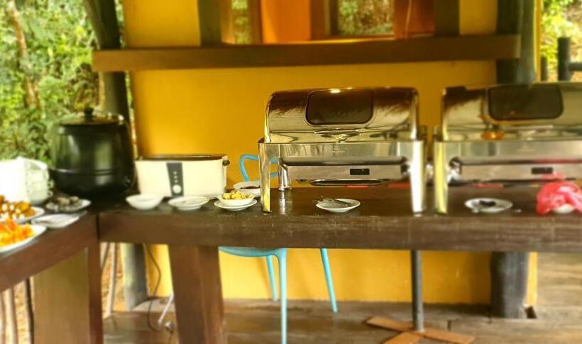 ホテル Sinharaja Forest Edge