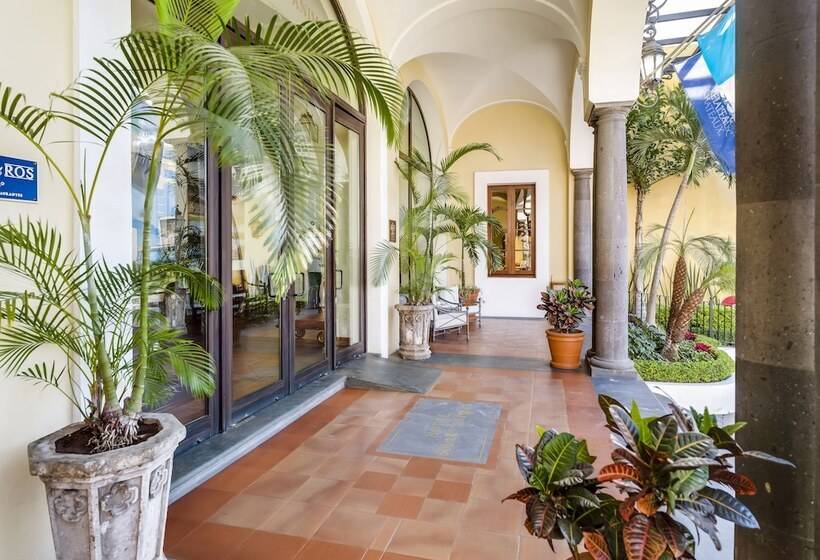 Отель Solar De Las Animas