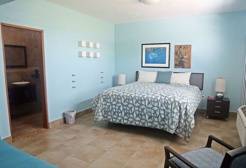 Отель Tarpon's Nest Lodge