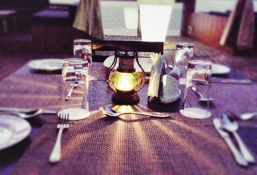 בית מלון כפרי Teso Waterfront