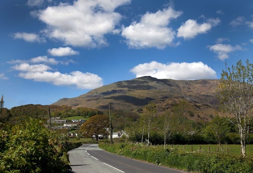 فندق The Coniston Inn   The Inn Collection Group