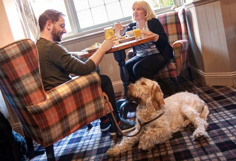酒店 The Coniston Inn   The Inn Collection Group