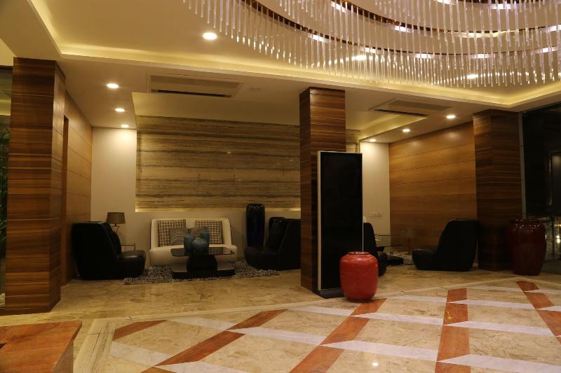 Отель The Fern Residency Mundra