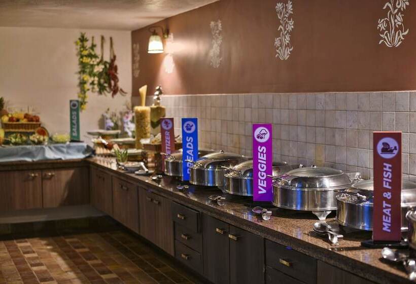 בית מלון כפרי The Fern Samali Resort