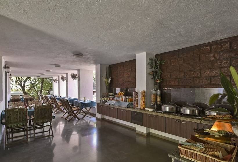 בית מלון כפרי The Fern Samali Resort