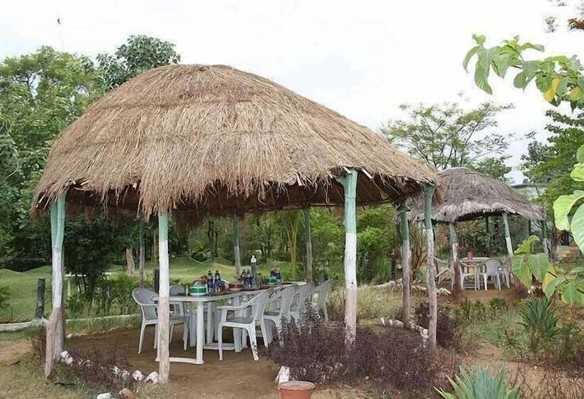 호텔 United 21 Jungle Resort Pench