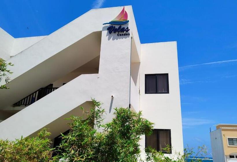 ホテル Vela S Condos Ocean Front