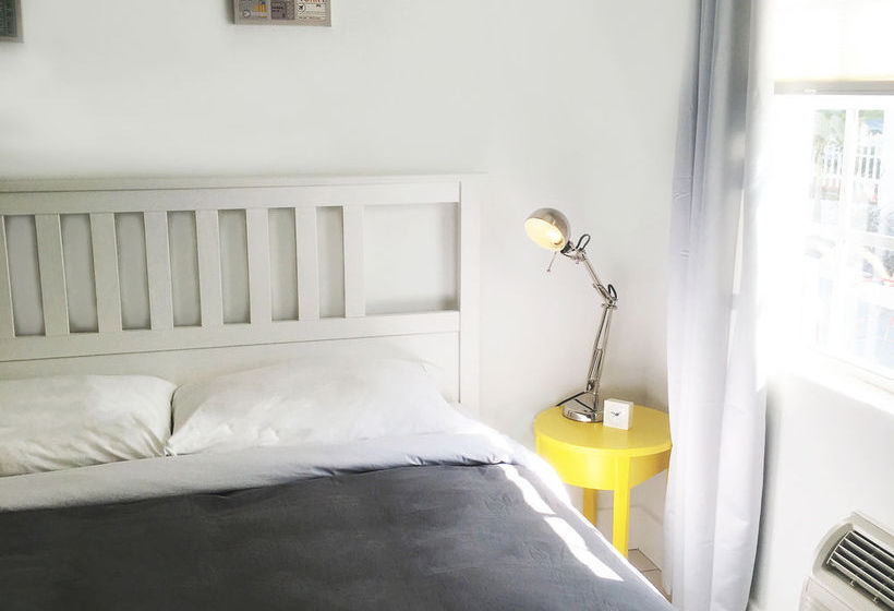 酒店 Villa Byron Suites