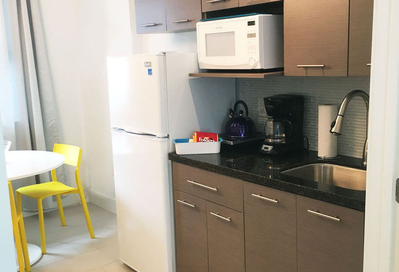 酒店 Villa Byron Suites