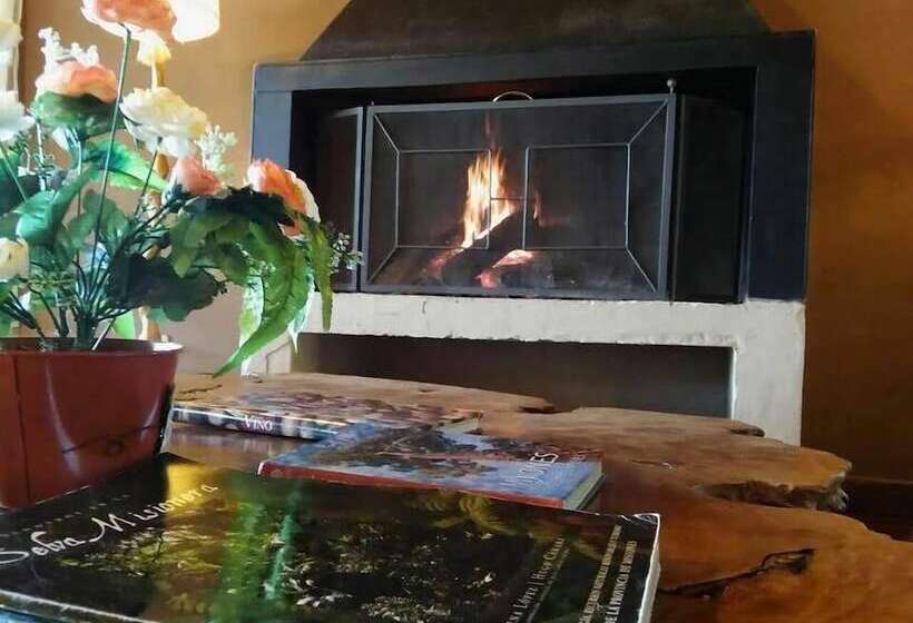 酒店 Ytororo Lodge