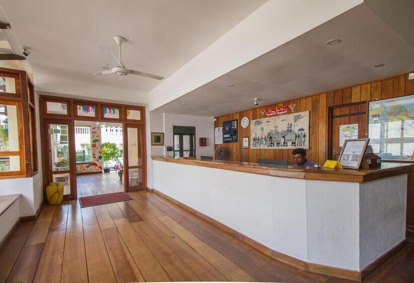 Lafala Hotel & Service Apartment