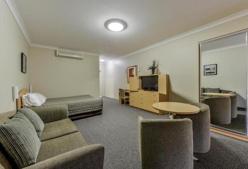 מוטל Golden Guitar Motor Inn