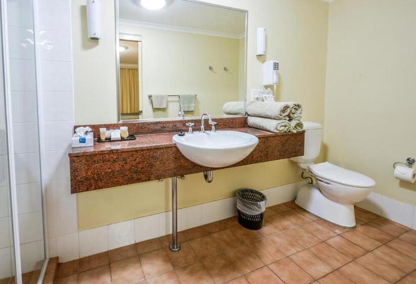 מוטל Golden Guitar Motor Inn