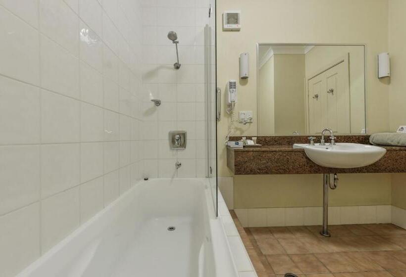 מוטל Golden Guitar Motor Inn