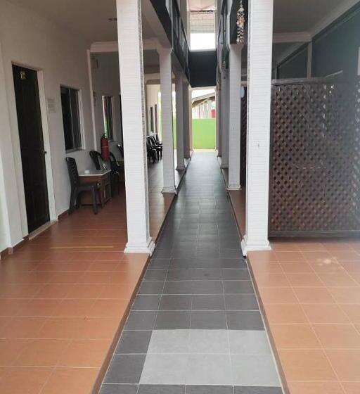 モーテル Langkawi Tok Jah Guest House Pantai Cenang