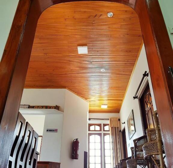 Nuwara Eliya Hills Rest