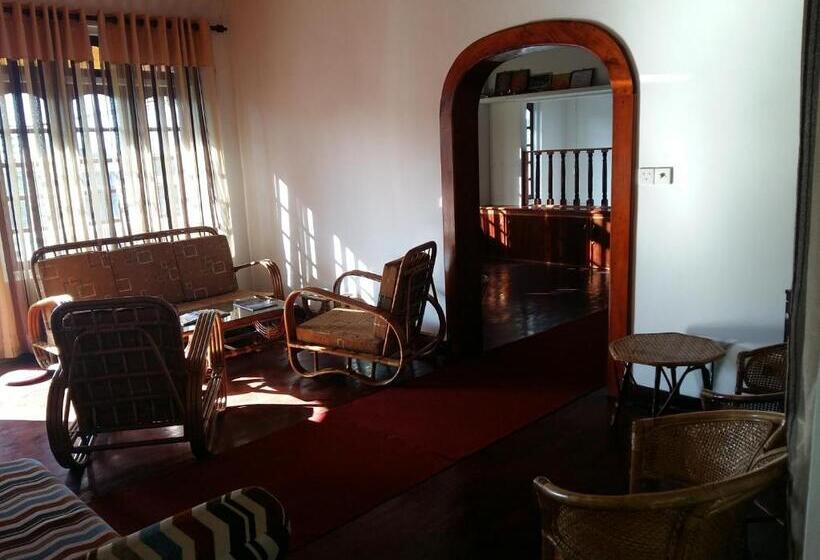 Nuwara Eliya Hills Rest