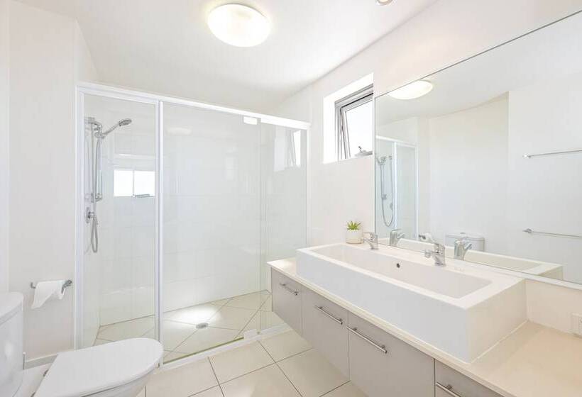 On The Beach Resort Bribie Island