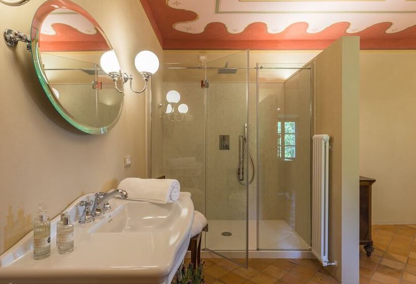 Palazzo Rosadi By Posarellivillas