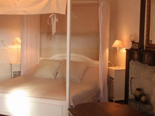 פנסיון Chateau Rosans