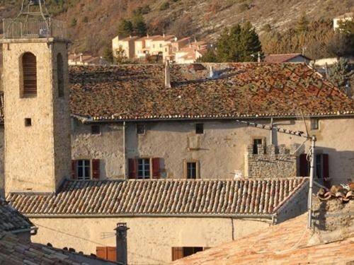 פנסיון Chateau Rosans