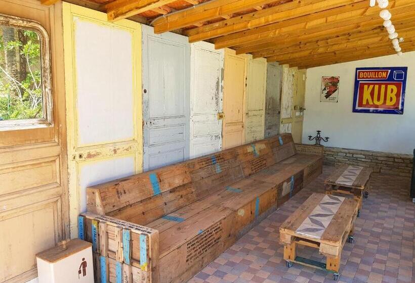 بنسيون Domaine De Chantageasse