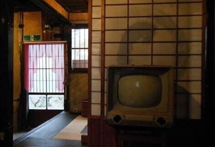 بنسيون Guest House Aloes House   Hostel