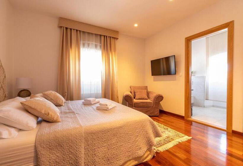 بنسيون B&b Heritage Villa Apolon