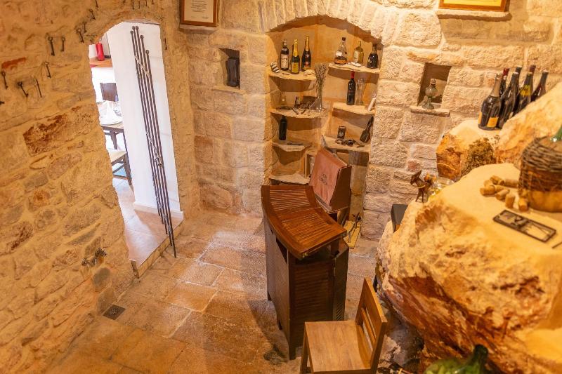 بنسيون B&b Heritage Villa Apolon