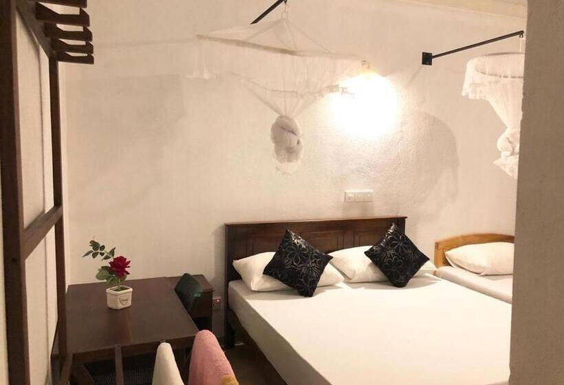 بنسيون Holiday Inn Unawatuna