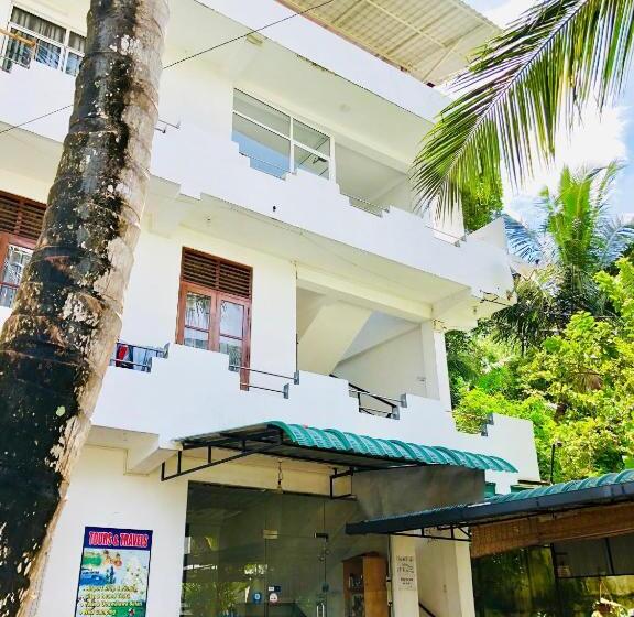 بنسيون Holiday Inn Unawatuna