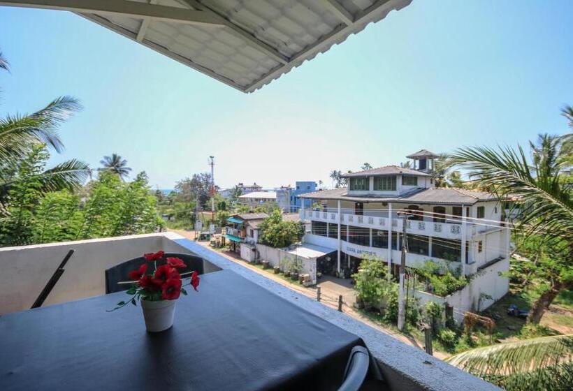 بنسيون Holiday Inn Unawatuna