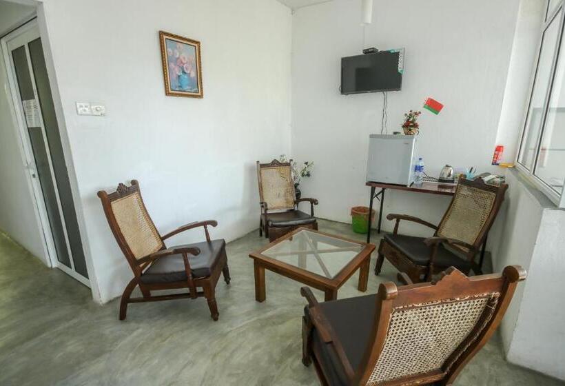 بنسيون Holiday Inn Unawatuna