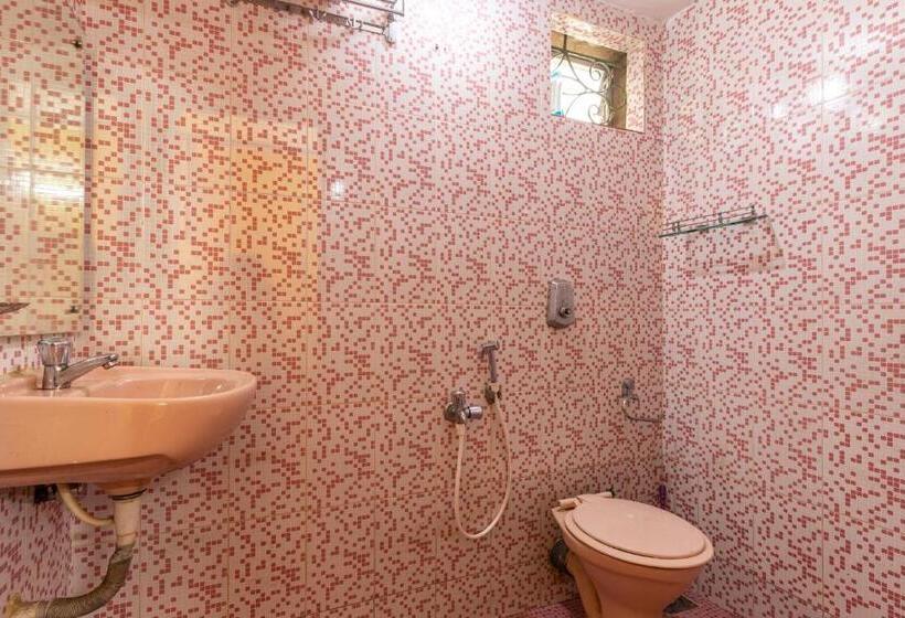 פנסיון Jes Guest House