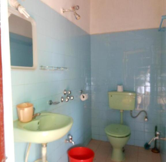 פנסיון Jes Guest House