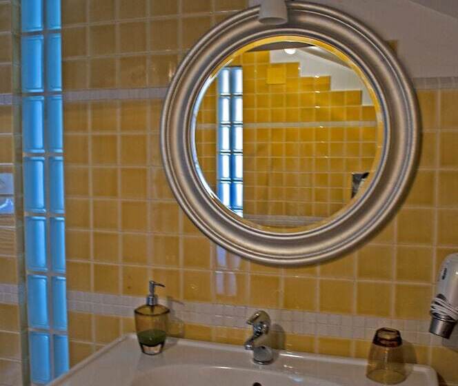 פנסיון Residence Zelzar