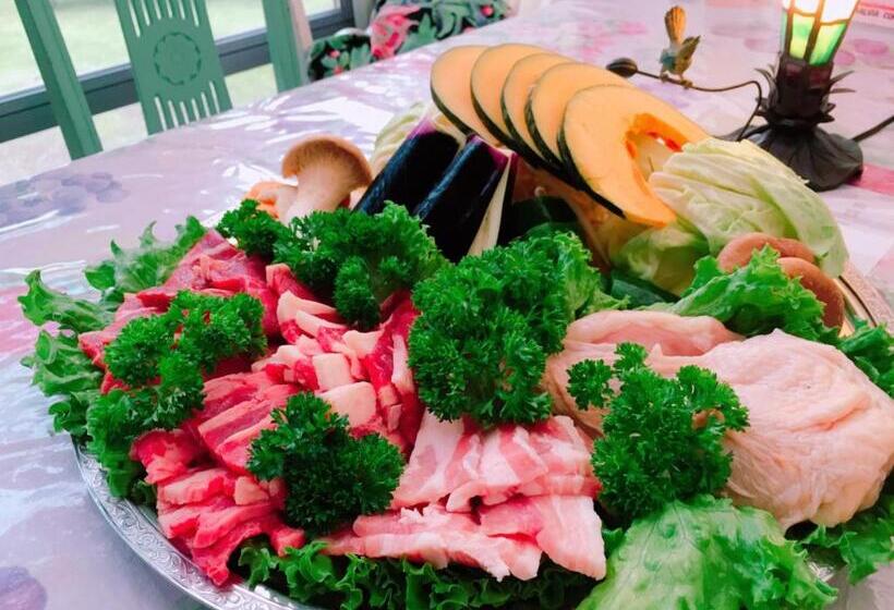 Пансион Shirahama Club