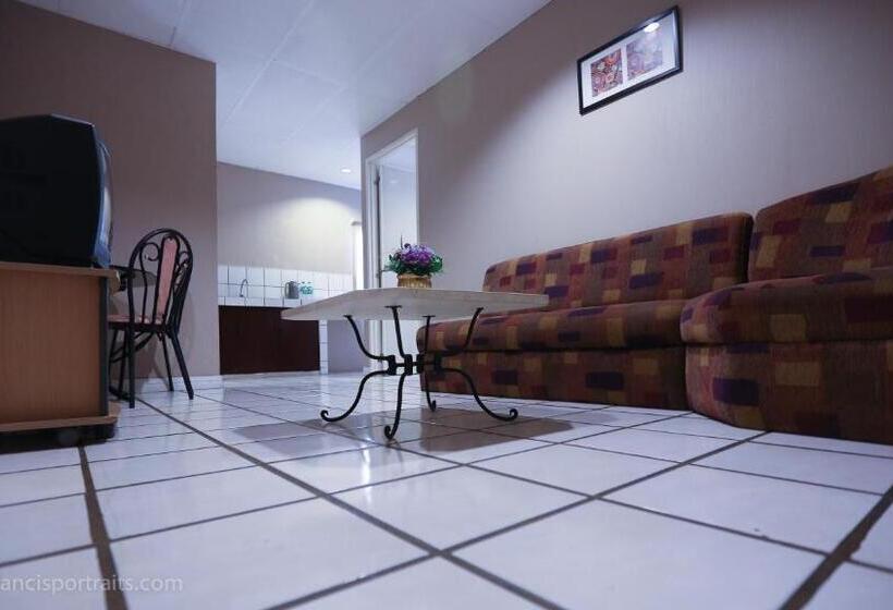 פנסיון Value Star Inn