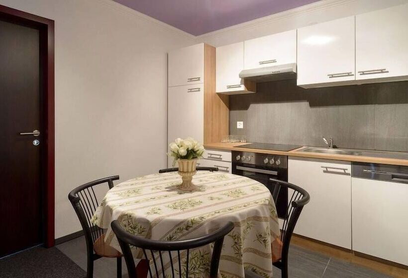 بنسيون Villa Linde