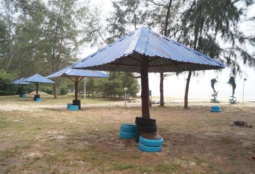 Rompin Beach Resorts