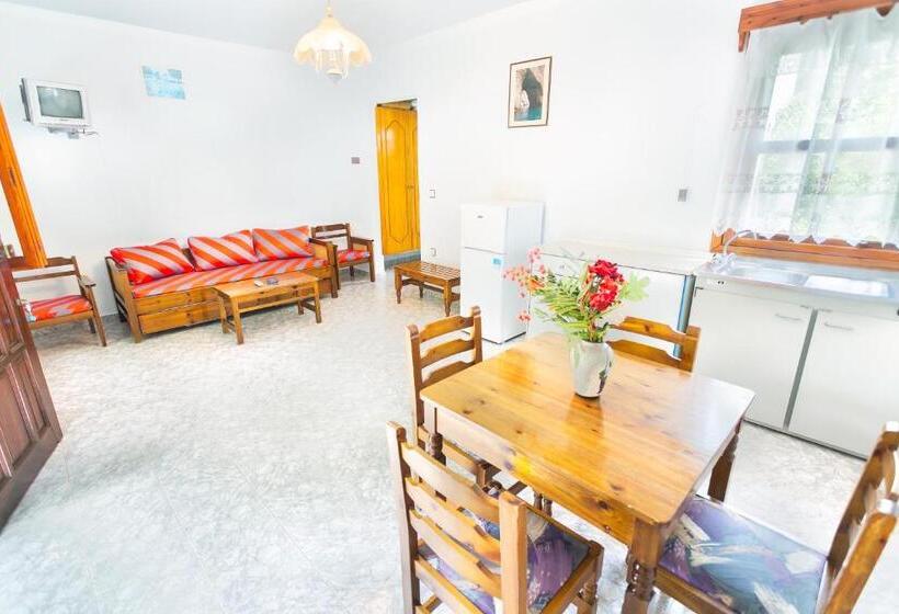 Saint Nicolas Bungalows