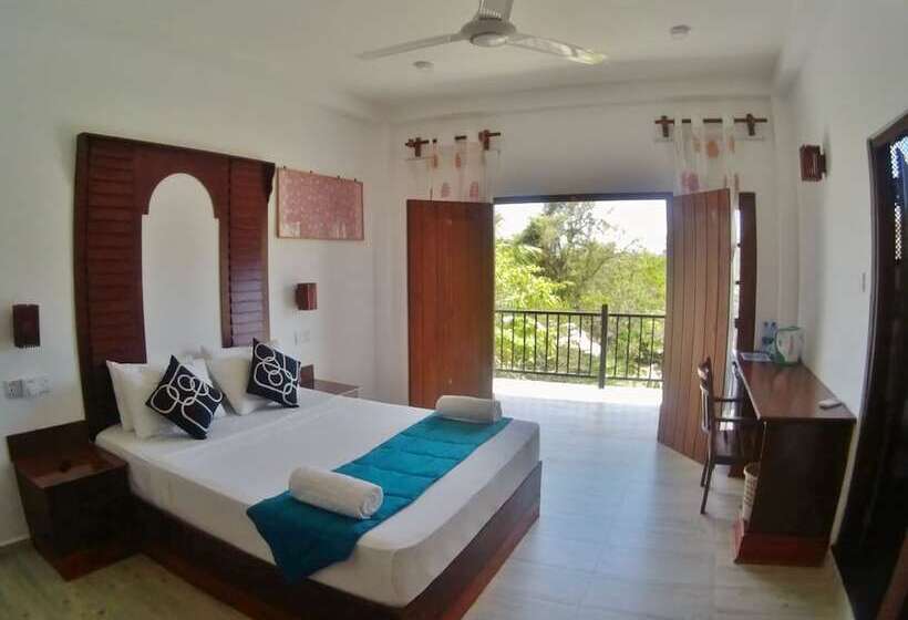 Sundaras Resort & Spa