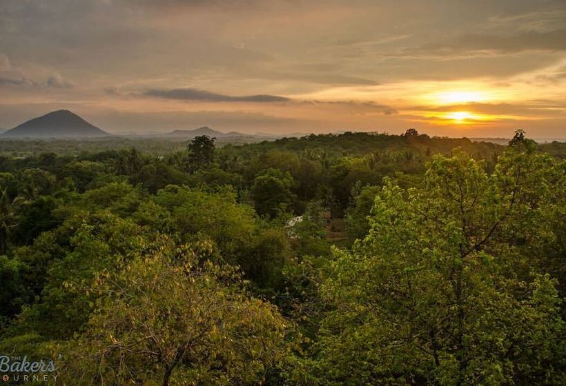 Sundaras Resort & Spa