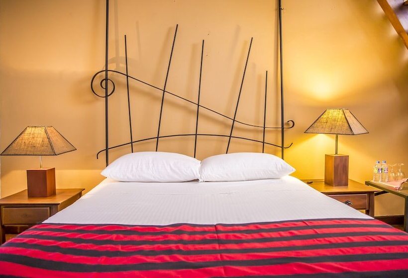 Thotupola Lakeside Resort