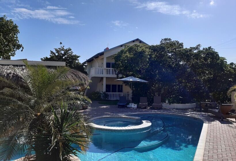 Wayaca Mini Resort